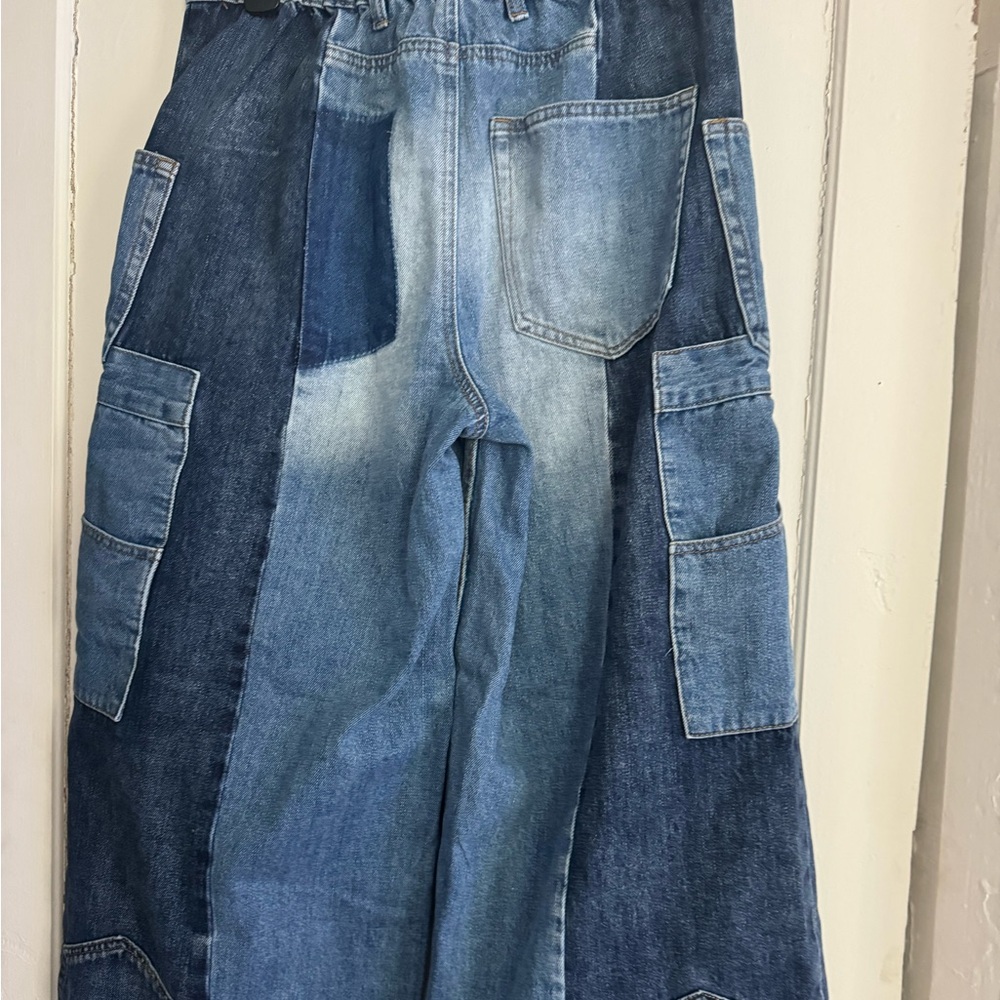 Oli & Hali Upside-Down Wide-Leg Jeans in Light & Dark Blue size Large - Picture 11 of 12